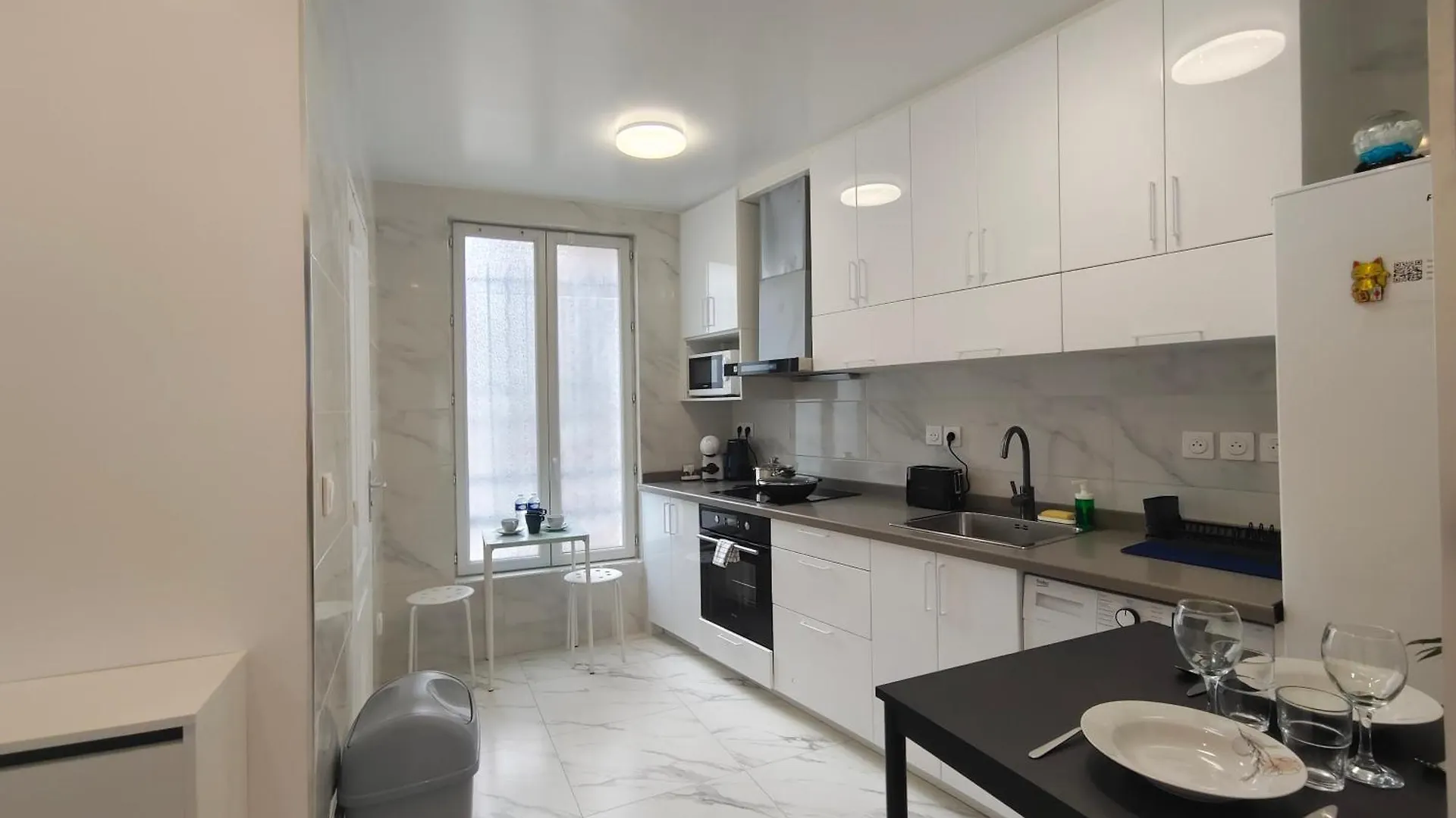 Apartament Belleville 10 Paryż